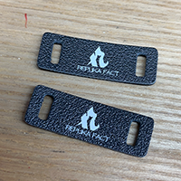 スニーカータグ製作実績